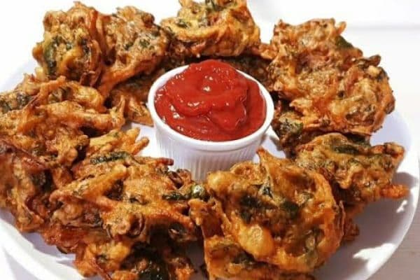   কচুশাকের পাকোড়া 😋 | Kochu Shaker Pakora